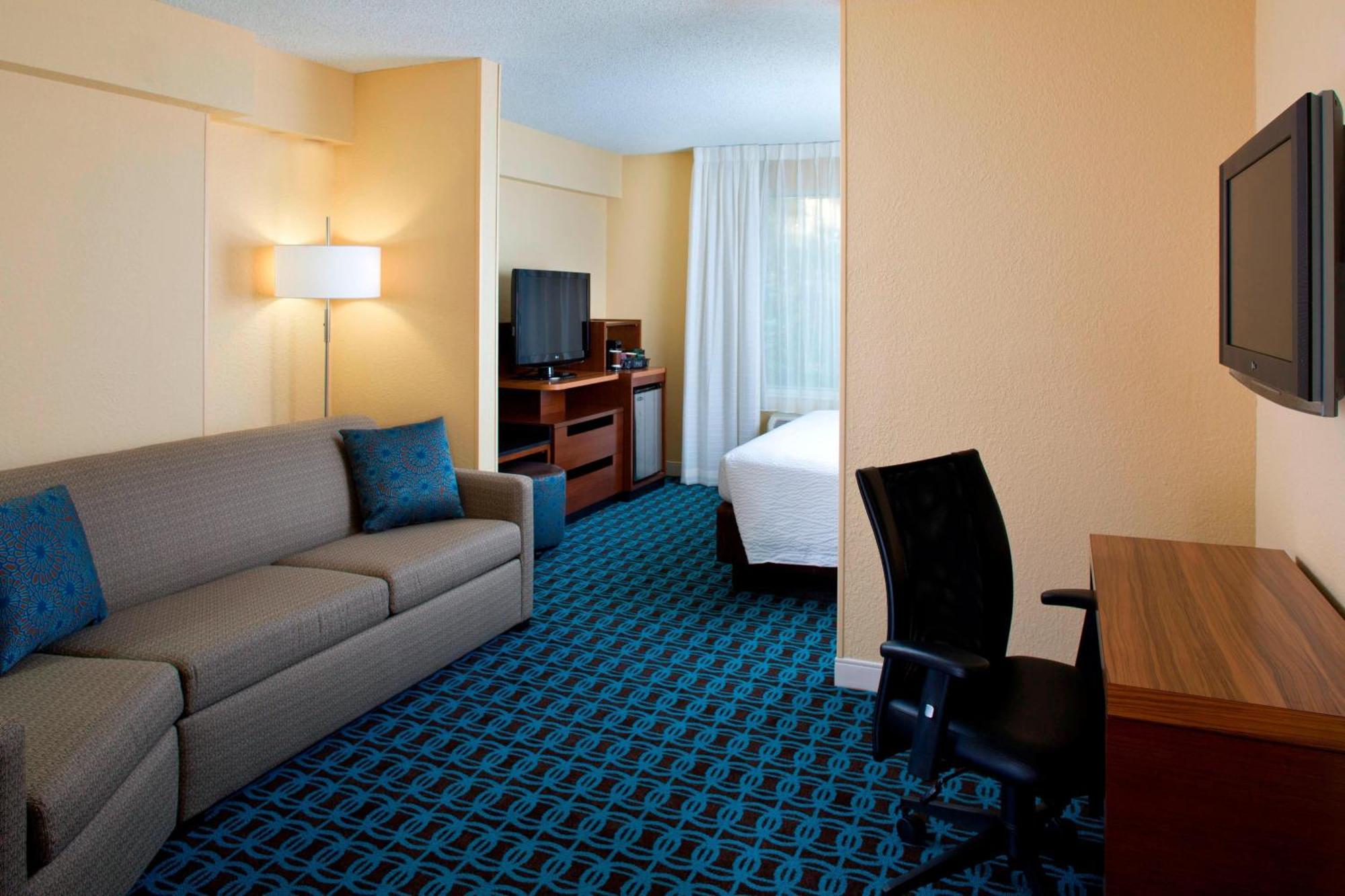 Fairfield Inn & Suites By Marriott Orlando Lake Buena Vista In The Marriott Village Экстерьер фото