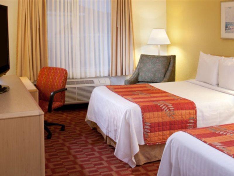 Fairfield Inn & Suites By Marriott Orlando Lake Buena Vista In The Marriott Village Экстерьер фото